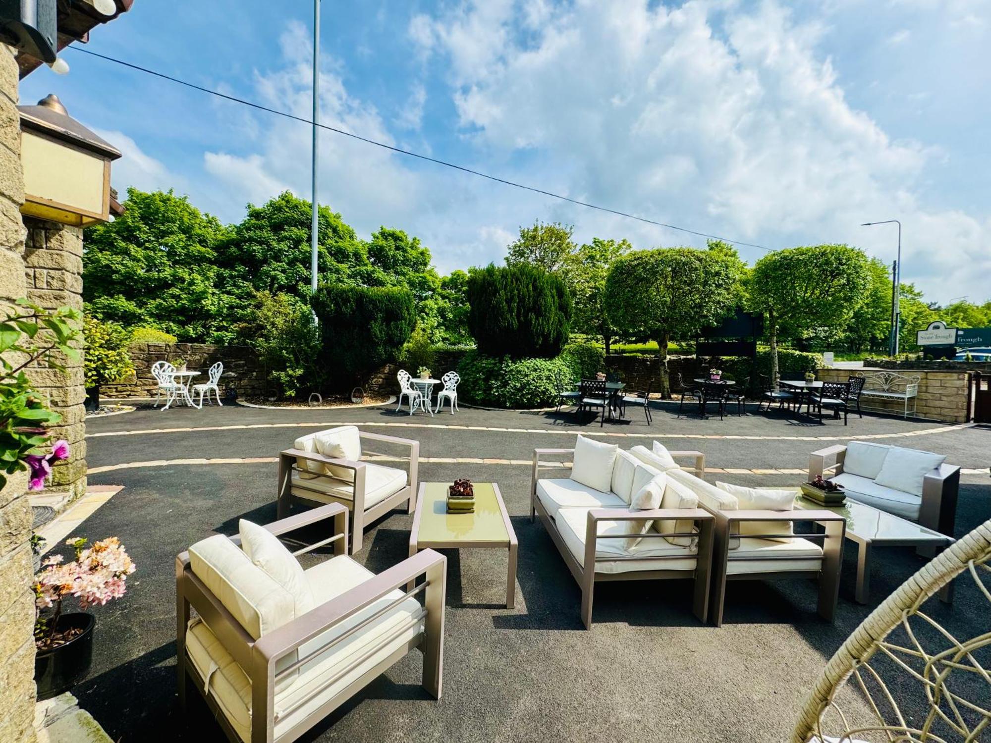 The Old Stone Trough Country Hotel Kelbrook エクステリア 写真